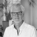 **Dirk Pieter Zoutewelle**
Precision Health Pioneer, Longevity 
Strategist, Art of You Co-Founder